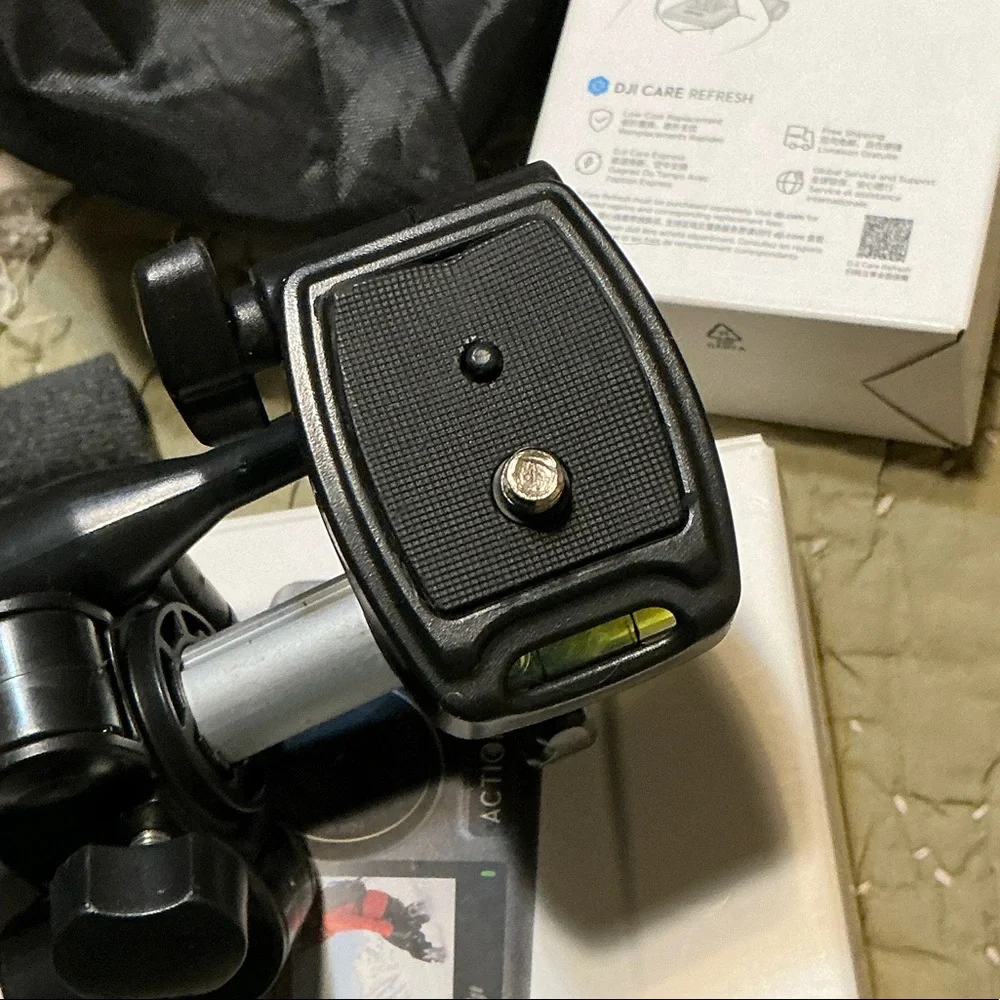 DJI Osmo Action 4 Standard Combo - Black